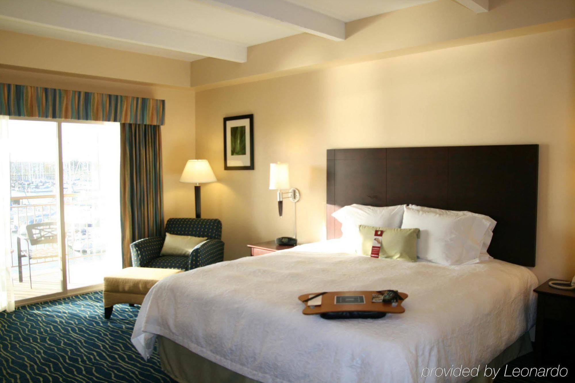 Hampton Inn Channel Islands Harbor Oxnard Værelse billede